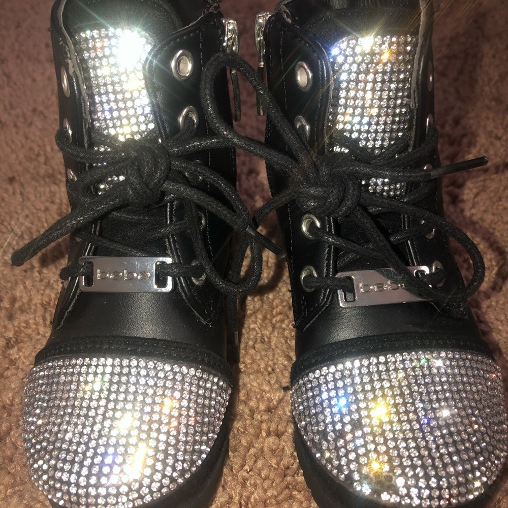 Toddler girl boots.